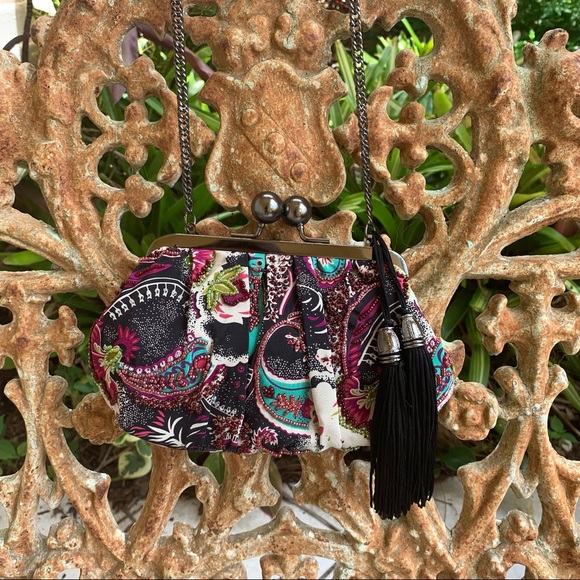 Aria by Mary Frances Bag 🌺!! - Picture 7 of 15